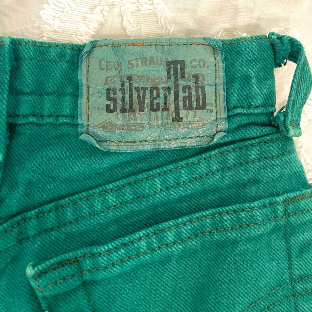 Silver Tab Green Levi’s Size 10 Kids